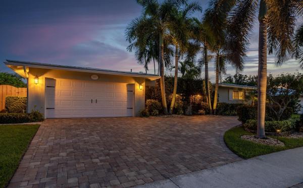 Royal Oaks Hills, 614 SW 5th St, Boca Raton, Florida 33486, image 1