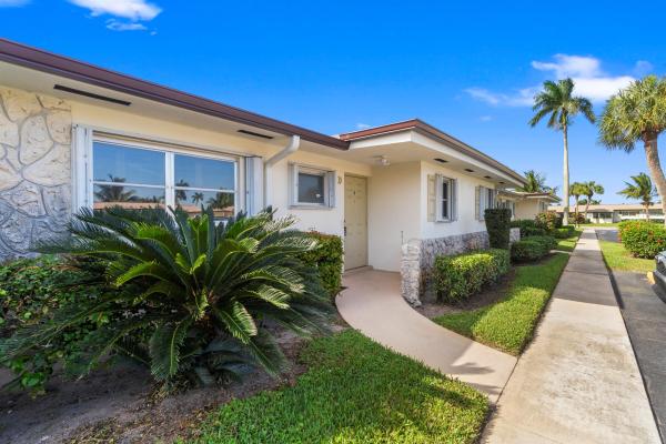 Crosley At Cresthaven Villas, 2894 Crosley Dr ##D, West Palm Beach, Florida 33415, image 1