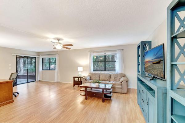 Strathmore Gate, 217 Thorn Apple Ct, Royal Palm Beach, Florida 33411, image 1