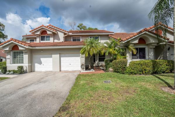 Fairway Views, 7404 Pinewalk Dr #22-5, Margate, Florida 33063, image 1