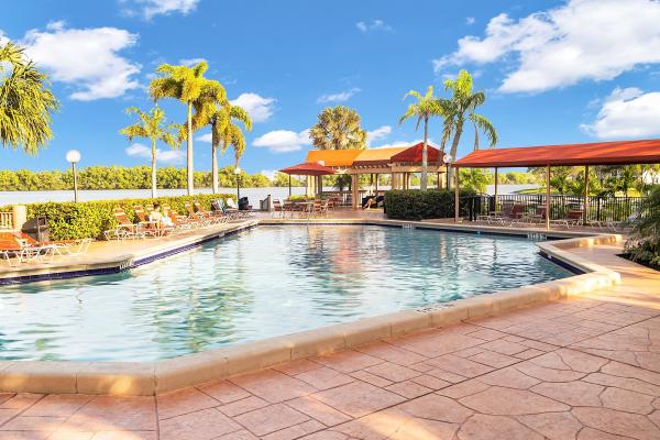Republic Square, 410 Republic Ct, Deerfield Beach, Florida 33442, image 2