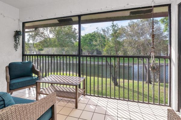 Republic Square, 410 Republic Ct, Deerfield Beach, Florida 33442, image 1