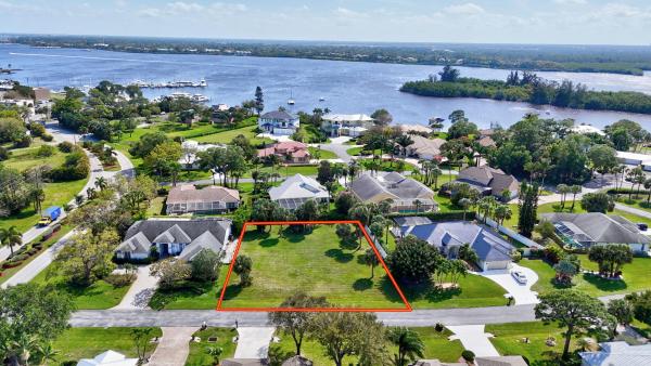 River Vista, 1107 SE Westchester Se Dr, Port St. Lucie, Florida 34984, image 2