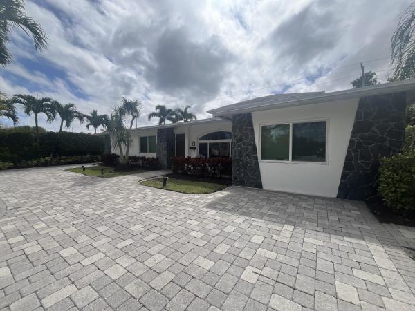 Lewis Shore Estates, 210 Gregory Rd, West Palm Beach, Florida 33405, image 1