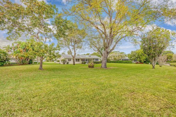 PGA National Golf Club Estates, 10316 Seagrape Way, Palm Beach Gardens, Florida 33418, image 3