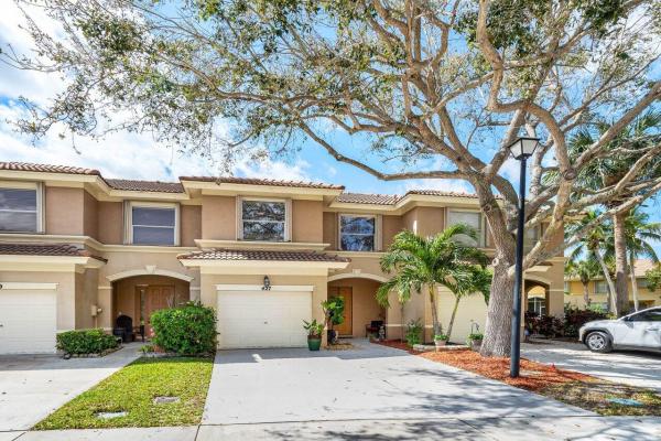 Seminole Lakes, 427 Rainbow Springs Ter, Royal Palm Beach, Florida 33411, image 1