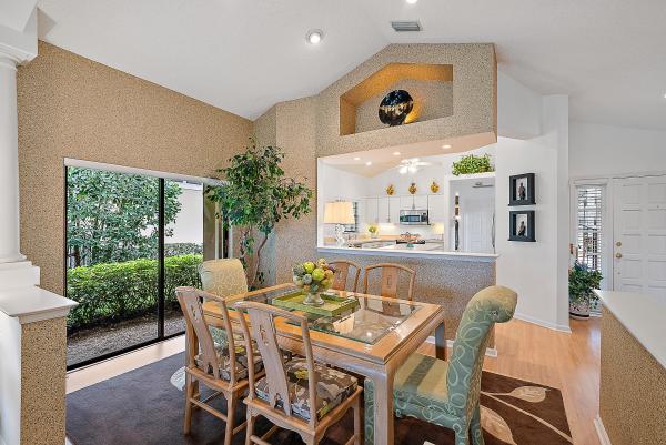 Coventry, 130 Coventry Pl, Palm Beach Gardens, Florida 33418, image 2