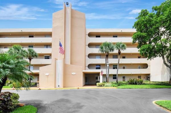Boca Teeca, 6461 NW 2nd Ave #413, Boca Raton, Florida 33487, image 1