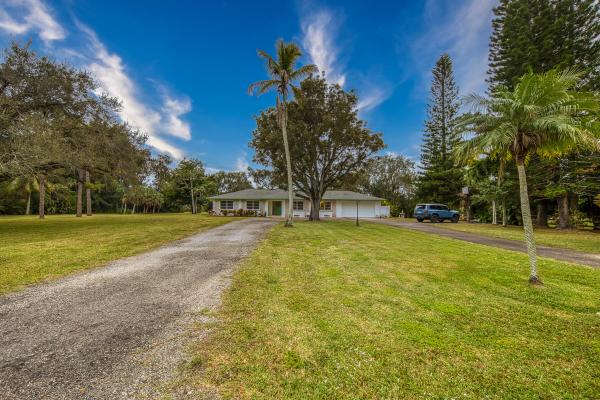 West Palm Beach No HOA, 5140 Horseshoe Cir, West Palm Beach, Florida 33417, image 1