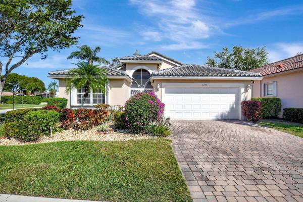 Cascade Lakes, 5113 Glenville Dr, Boynton Beach, Florida 33437, image 1