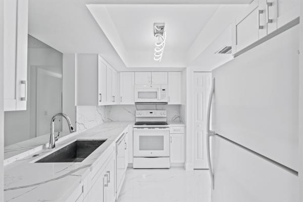 Deauville Village, 14849 Cumberland Dr #1020, Delray Beach, Florida 33446, image 1