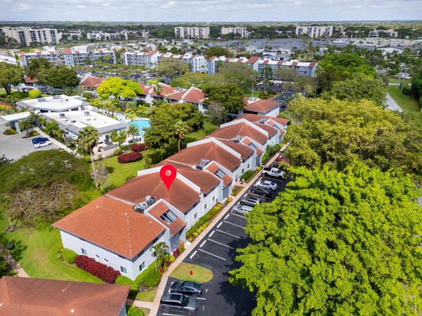 Deauville Village, 14849 Cumberland Dr #1020, Delray Beach, Florida 33446, image 2