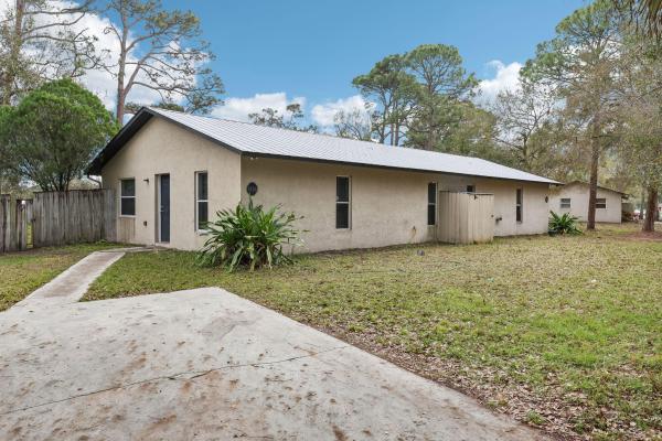 Lakewood Park, 5100 Sanibel Ave, Fort Pierce, Florida 34951, image 1