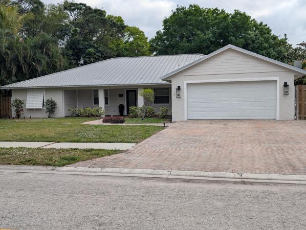 Pine Valley, 1603 Pine Hollow Dr, Fort Pierce, Florida 34982, image 1