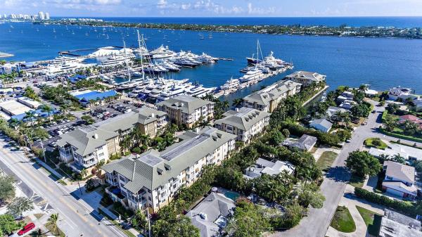 Flagler Landing, 3940 N Flagler Dr #402, West Palm Beach, Florida 33407, image 1