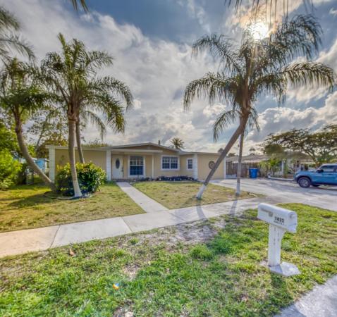 Lantana Heights, 1432 W Bloxham St, Lantana, Florida 33462, image 1