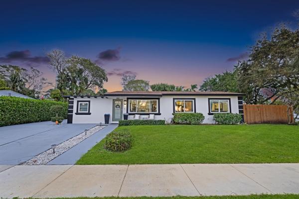 Lake Osborne Heights, 726 Wright Dr, Lake Worth Beach, Florida 33461, image 1