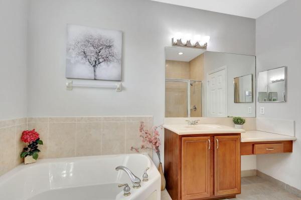 Sandpiper Cove At Botanica, 355 E Thatch Palm Cir #107, Jupiter, Florida 33458, image 2