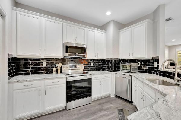 Sandpiper Cove At Botanica, 355 E Thatch Palm Cir #107, Jupiter, Florida 33458, image 1