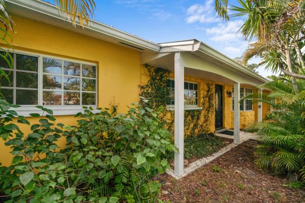 Palm Beach Cabana Colony, 12043 Dolphin Dr, Palm Beach Gardens, Florida 33410, image 1