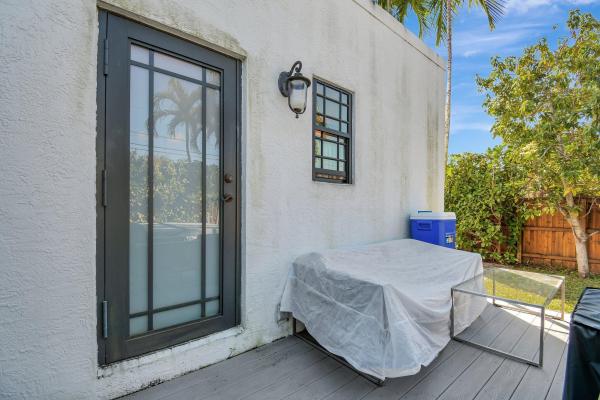 Hollywood Lakes, 1513 Adams St, Hollywood, Florida 33020, image 1