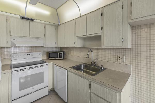Boca Lakes, 8931 Warwick Dr, Boca Raton, Florida 33433, image 3