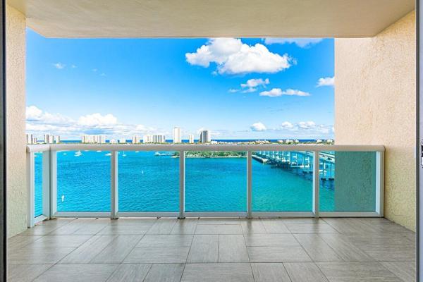 Marina Grande Club & Residences, 2640 Lake Shore Dr #1212, Riviera Beach, Florida 33404, image 1