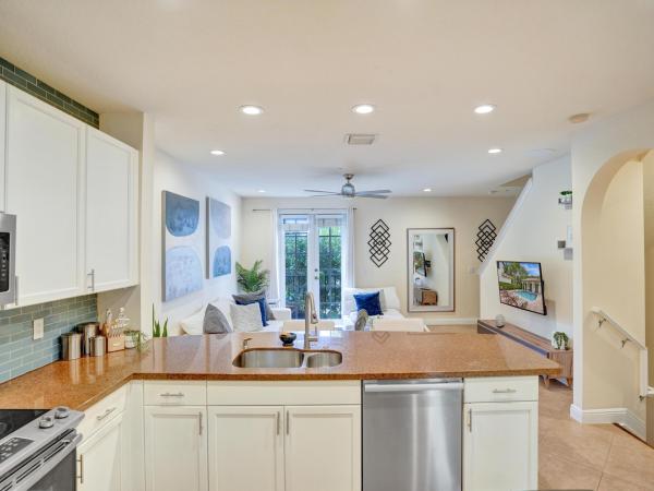 Old Palm Grove, 1655 N Federal Hwy, Delray Beach, Florida 33483, image 2