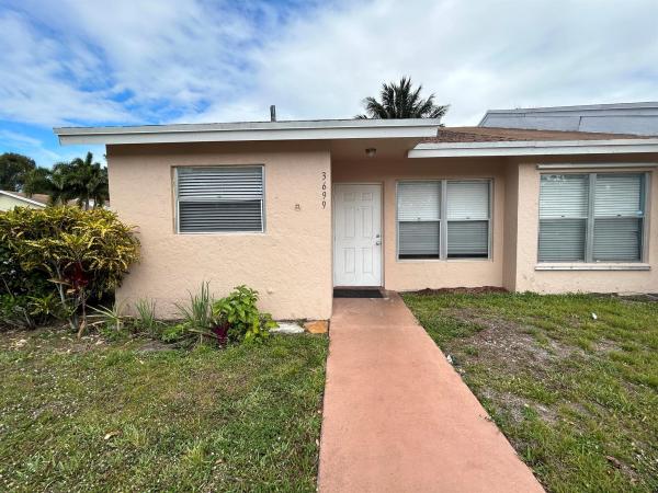 Mil Lake Estates, 3699 Mil Lake Cir, Greenacres, Florida 33463, image 1