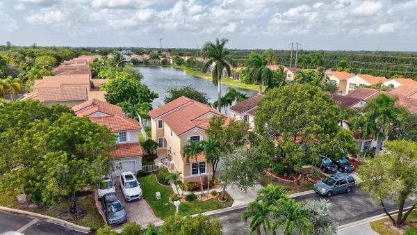 Kensington Green, 11204 NW 46th Dr, Coral Springs, Florida 33076, image 1