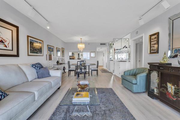 Huntington Lakes 1, 14475 Strathmore Ln #703, Delray Beach, Florida 33446, image 1