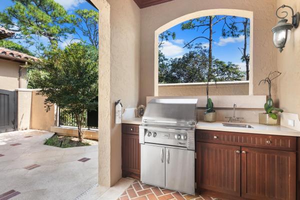 Club Villas At The Bear's Club, 306 Villa Dr, Jupiter, Florida 33477, image 2
