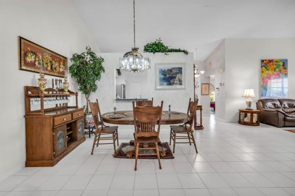 Emerald Pointe, 7773 Silver Lake Dr, Delray Beach, Florida 33446, image 2