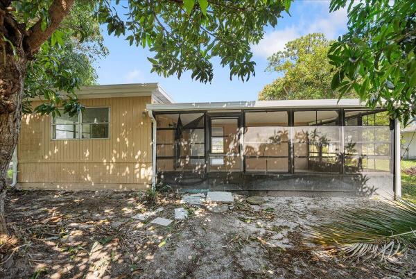 Floresta Pointe, 380 SE Crosspoint Dr, Port St. Lucie, Florida 34983, image 1