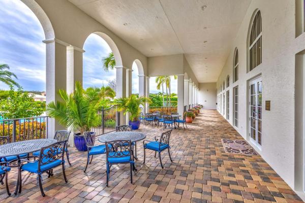 Isle Verde, 159 Isle Verde Way, Palm Beach Gardens, Florida 33418, image 1