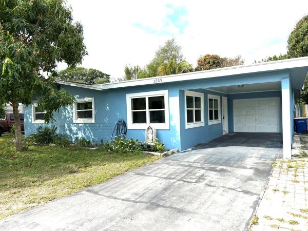Maravilla Estates, 2809 Oleander Blvd, Fort Pierce, Florida 34982, image 1