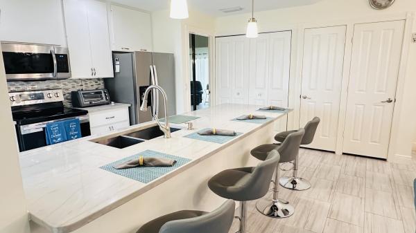 Sun Terrace At The Oaks, 5401 Red Oak Ct, Palm Beach Gardens, Florida 33410, image 3