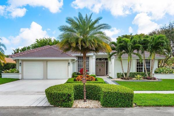 Colonnade At Glen Oaks, 4400 NW 28th Way, Boca Raton, Florida 33434, image 1