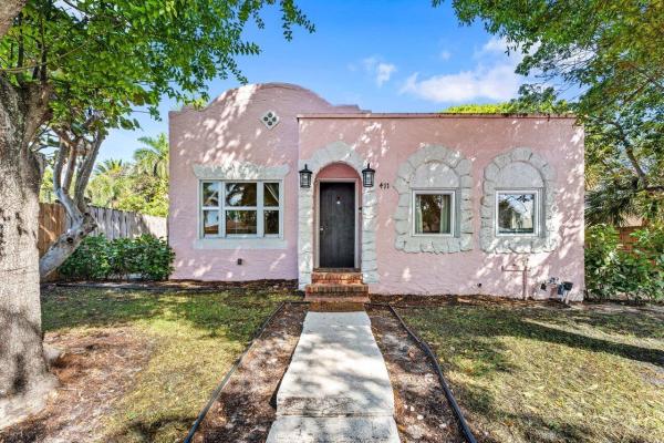 Colonial Estates, 411 Valley Forge Rd, West Palm Beach, Florida 33405, image 1