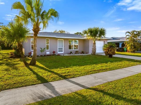 Floresta Pines, 358 NE Floresta Dr, Port St. Lucie, Florida 34983, image 1
