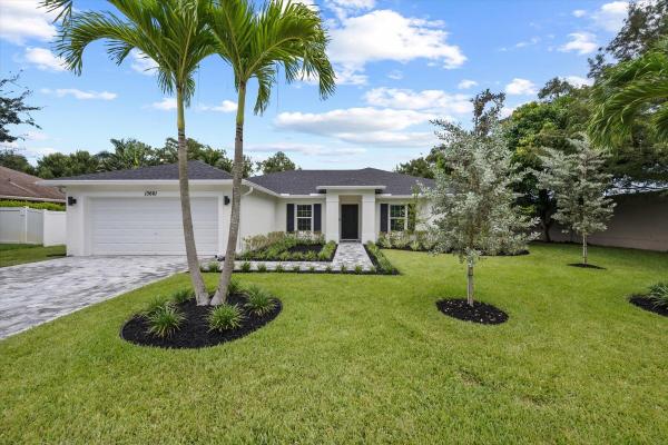 Equestrian Walk Of Greenview Shores 2, 13661 Sheffield St, Wellington, Florida 33414, image 1