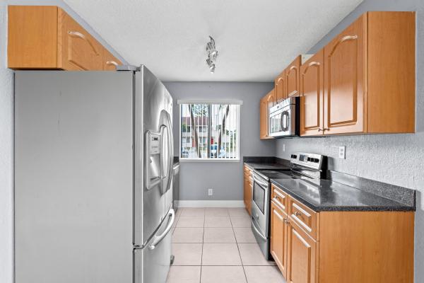 Lakeview Gardens, 600 Nottingham Cir #A, Greenacres, Florida 33463, image 3