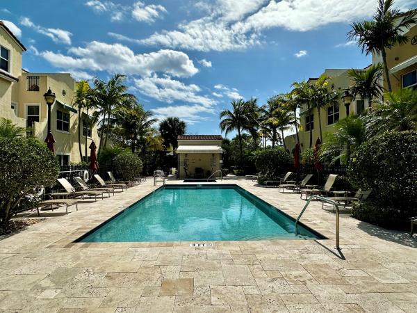 Villas On Antique Row, 3682 Historic Ln, West Palm Beach, Florida 33405, image 1