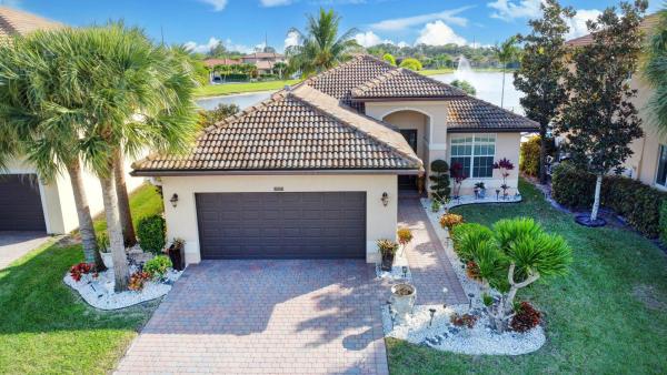 Vista Lago, 5022 Manchia Dr, Lake Worth Beach, Florida 33463, image 1
