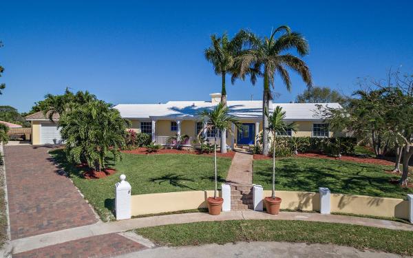 Juno Isles, 1665 Isles Cir, North Palm Beach, Florida 33408, image 1
