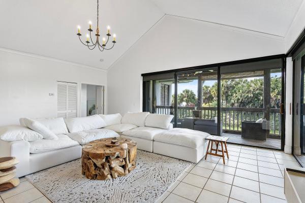 Sabal Lake Of Boca West Country Club, 19213 Sabal Lake Dr, Boca Raton, Florida 33434, image 1