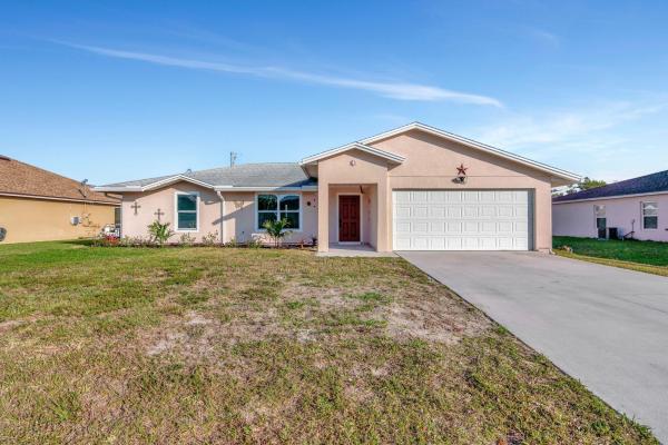 481 SW Baoy Ave, Port St. Lucie, Florida 34953, image 1