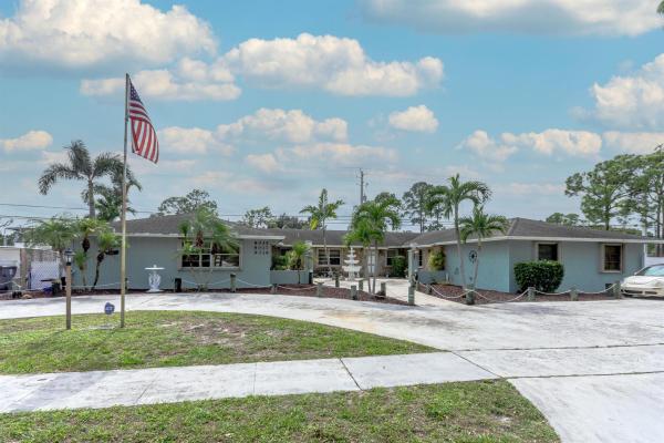 Highland Pines, 9015 W Highland Pines Blvd, Palm Beach Gardens, Florida 33418, image 1