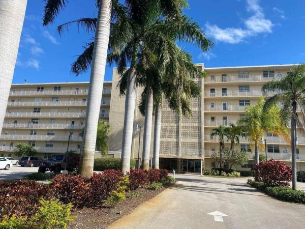Boca Teeca, 5700 NW 2nd Ave #401, Boca Raton, Florida 33487, image 1