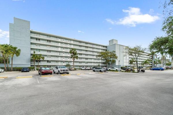 Boca Teeca, 5700 NW 2nd Ave #401, Boca Raton, Florida 33487, image 1